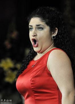 西班牙国宝级女演员,璀璨星河中的璀璨明珠